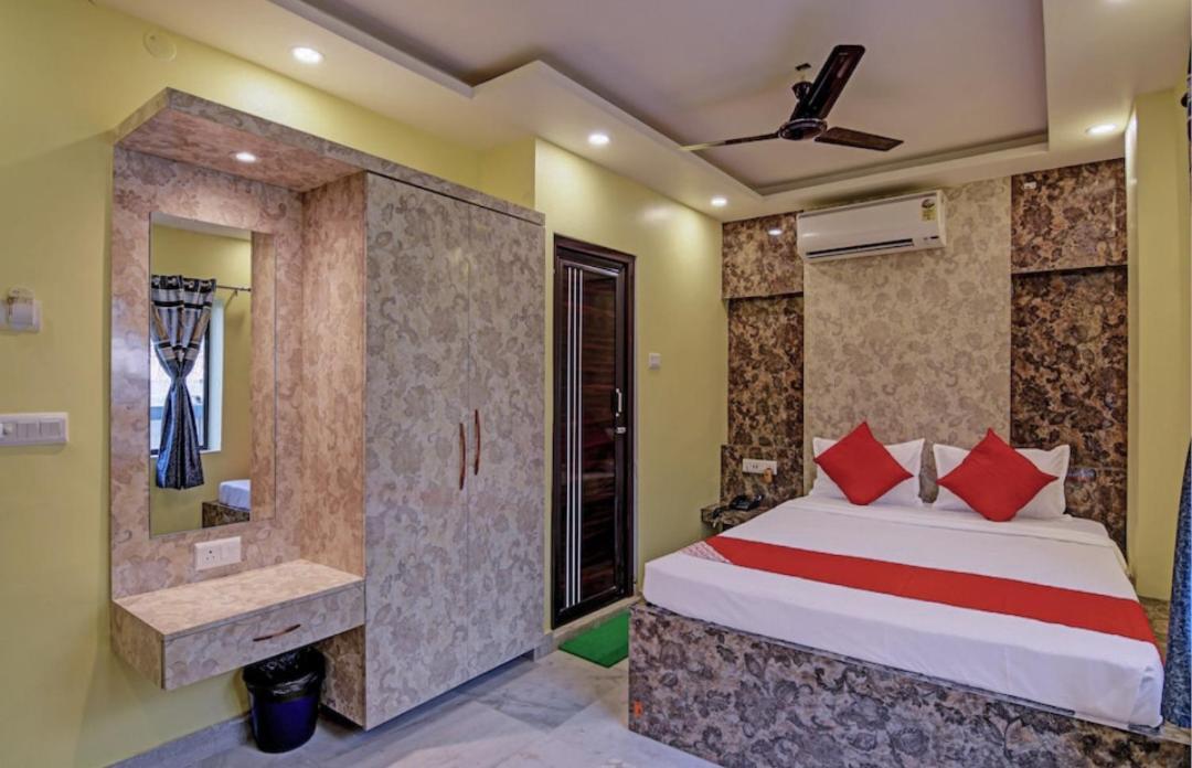 Hotel Divine Chariot โกลกาตา ภายนอก รูปภาพ