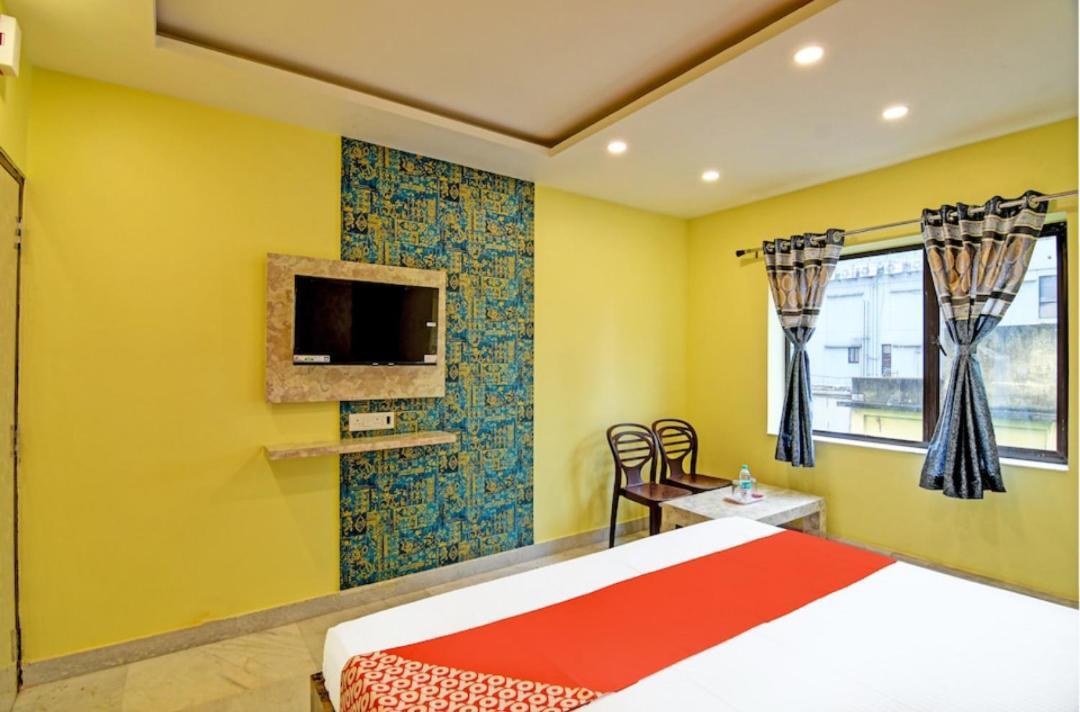Hotel Divine Chariot โกลกาตา ภายนอก รูปภาพ
