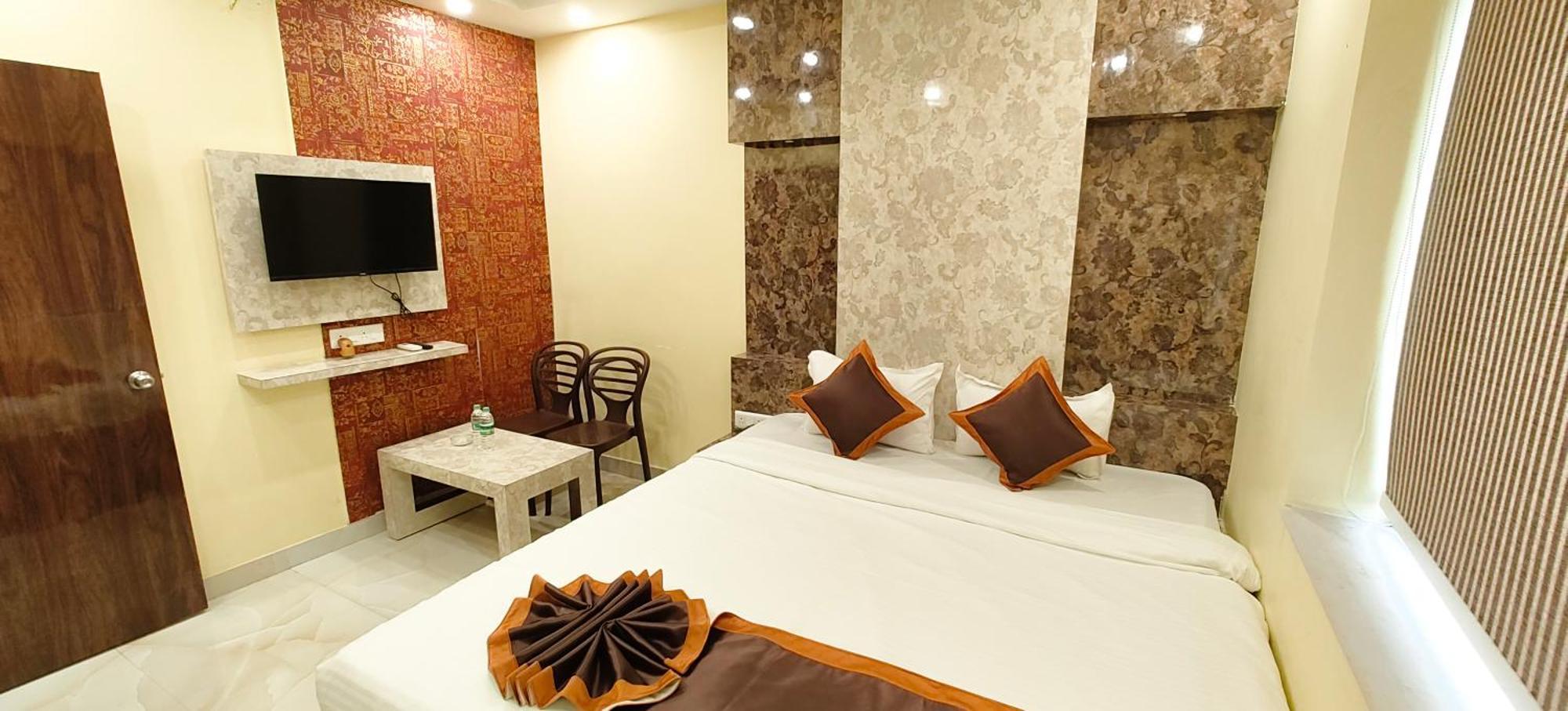 Hotel Divine Chariot โกลกาตา ภายนอก รูปภาพ