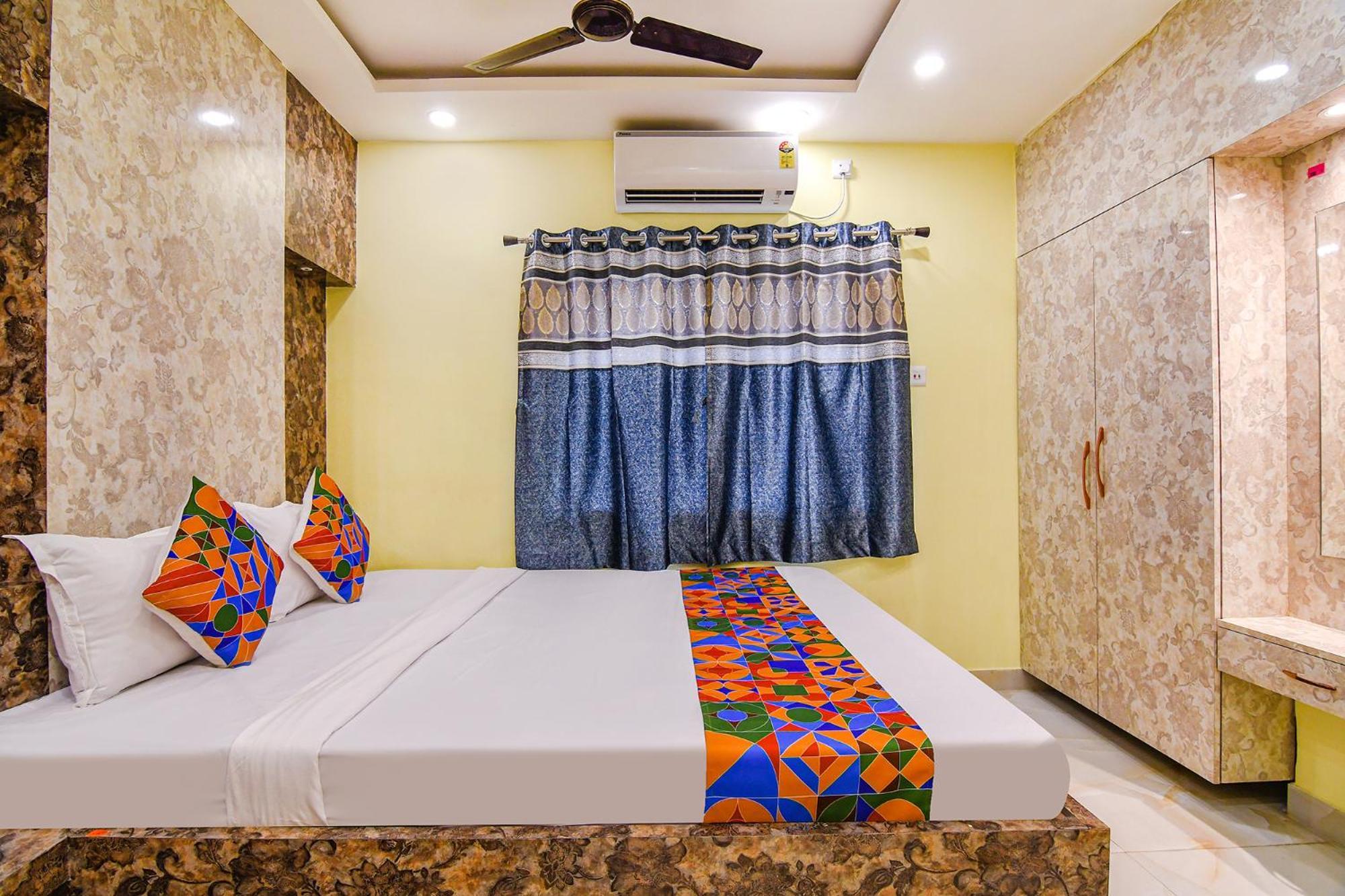 Hotel Divine Chariot โกลกาตา ภายนอก รูปภาพ